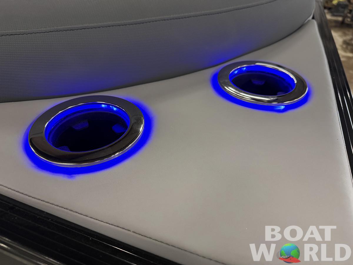 2026 Tahoe LTZ 300HP 2385 Elite Windshield $69995