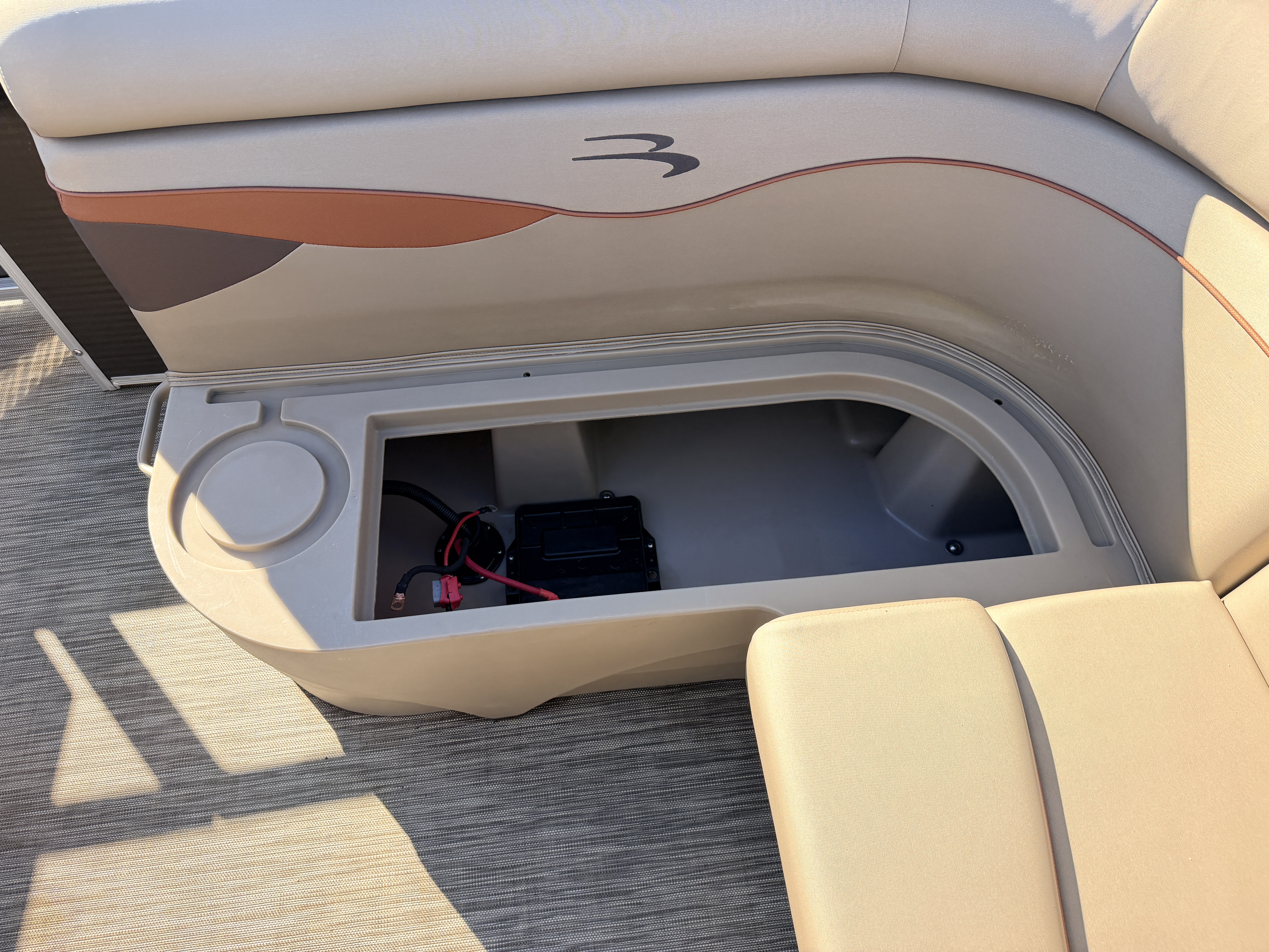 Used 2021 Bennington 188 SL & 50HP Yamaha 4Stroke -$24,995