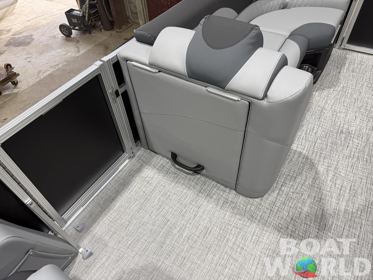 2026 Tahoe LTZ 2385 Quad Lounge & 4-Stroke $38995