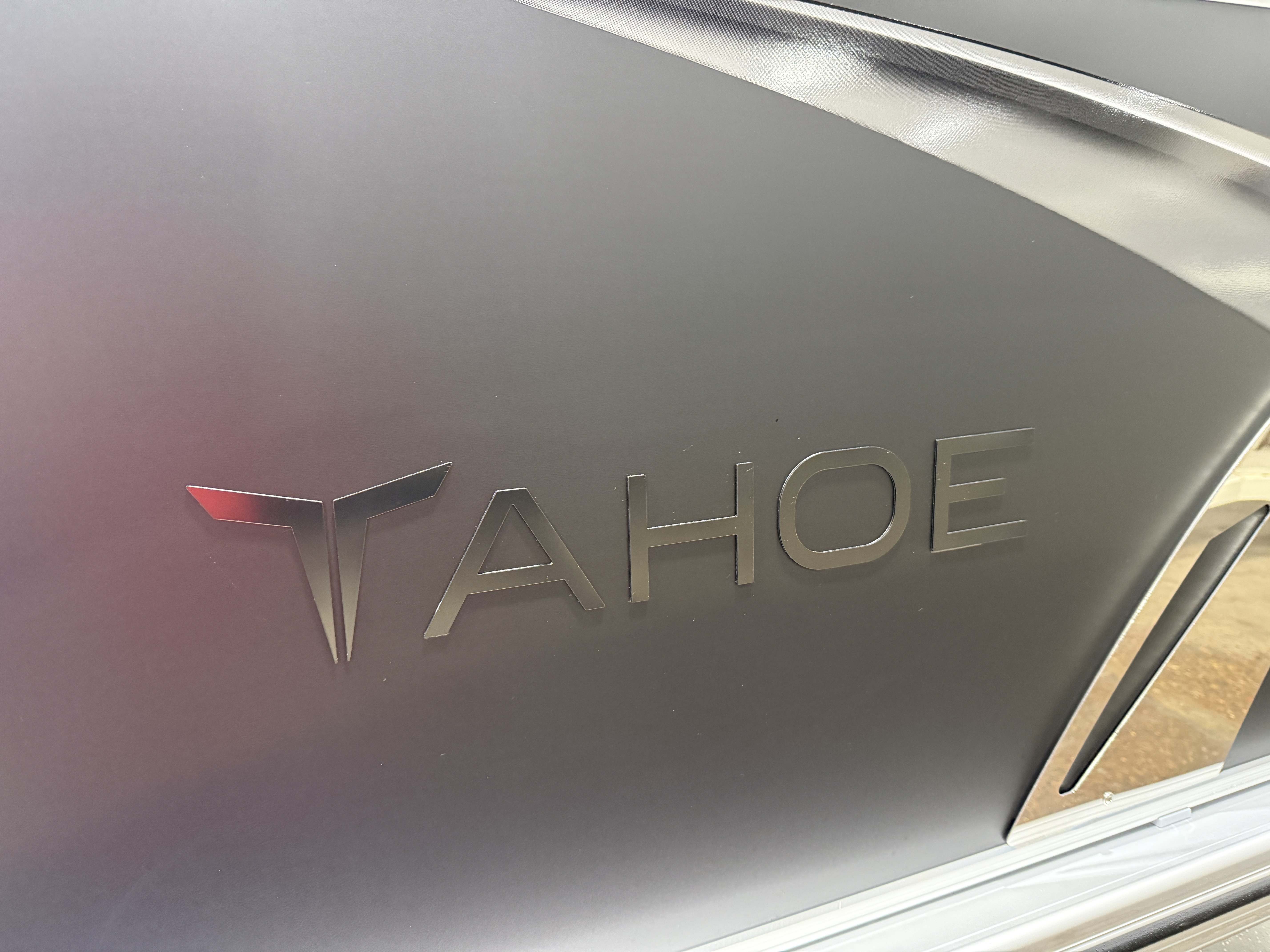 2027 Tahoe LTZ 2385 VRB SE Swingback Pontoon $42995
