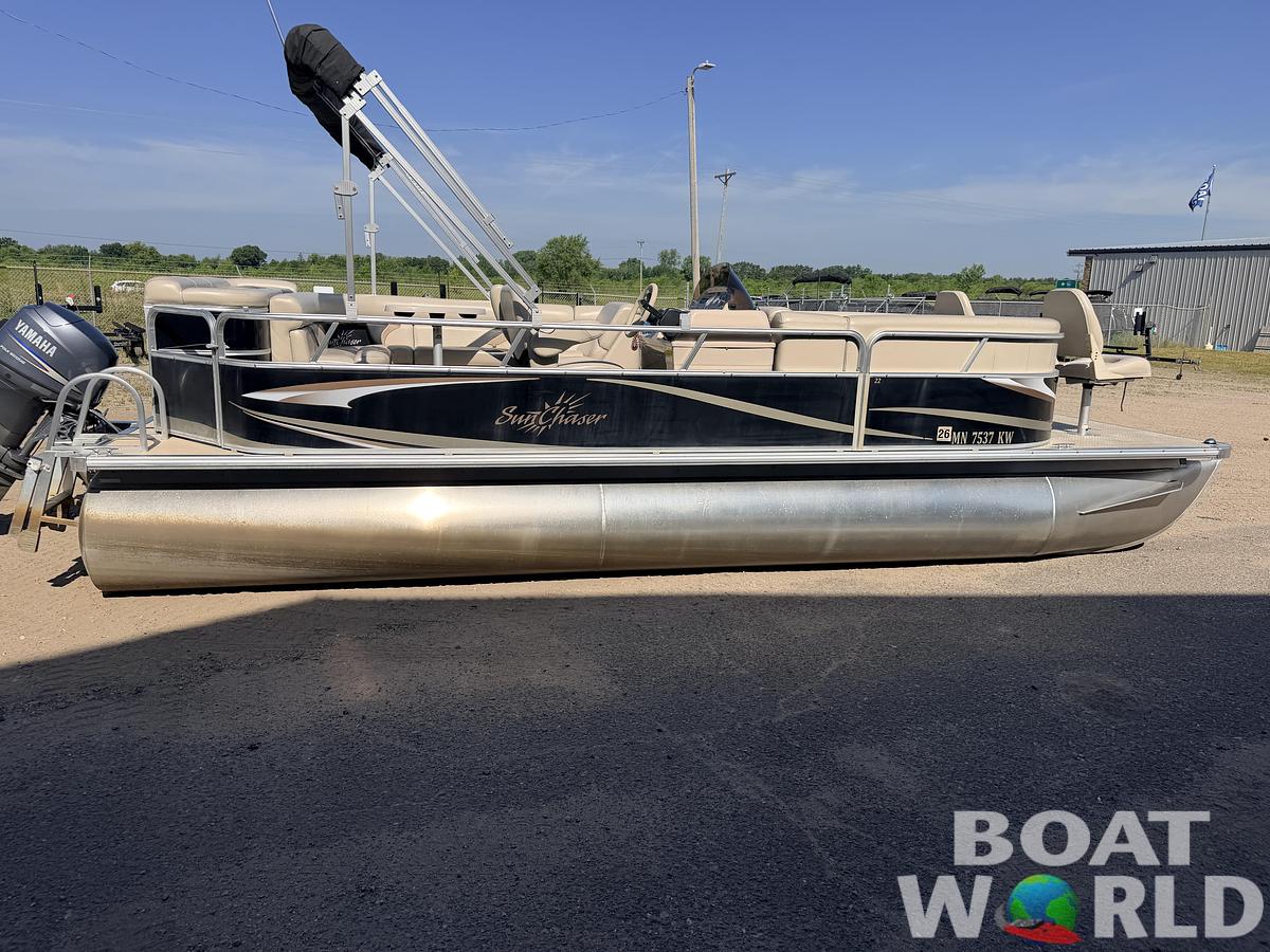 Used 2012 SunChaser 22 Fish 'N Cruise & 50HP Yamaha 4Stroke -$17,995