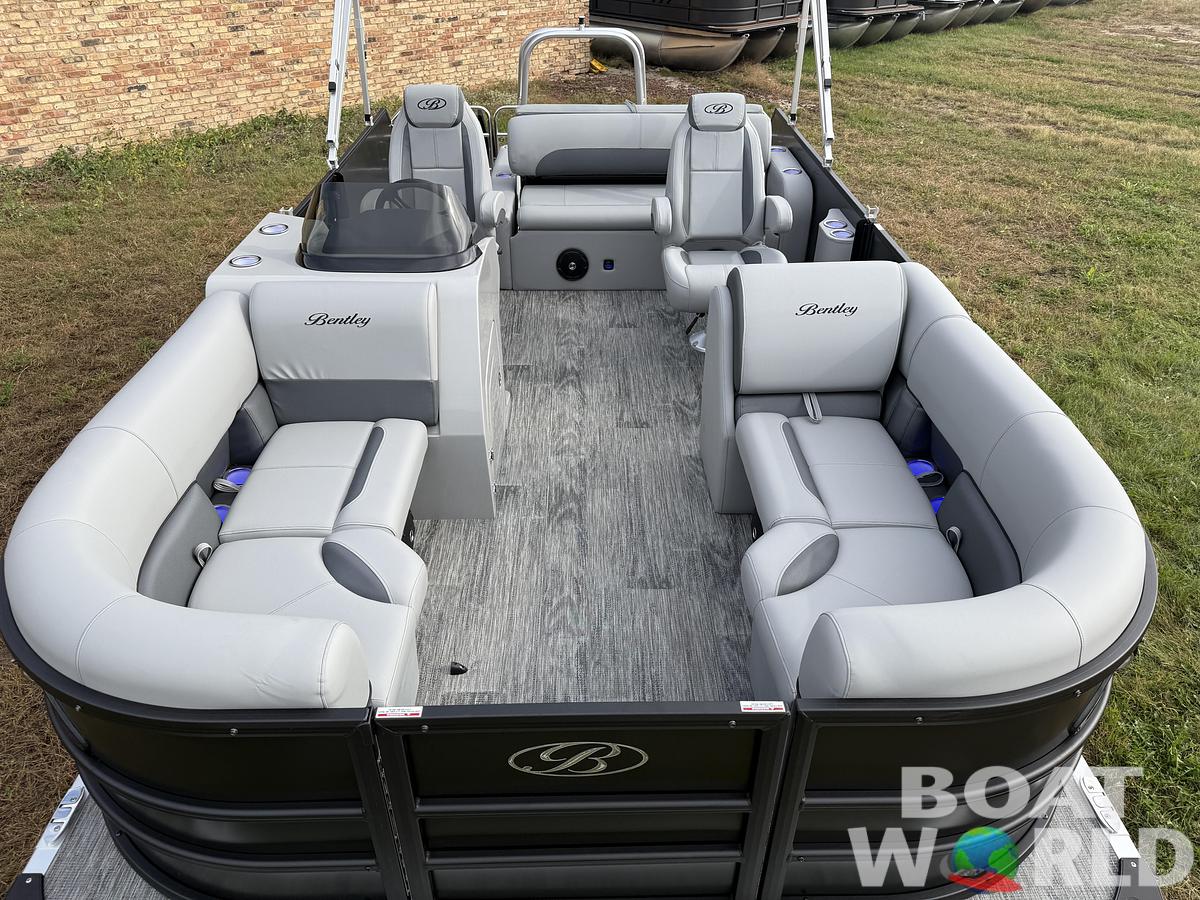 2026 Bentley Pontoons Legacy 200 Swingback Pontoon