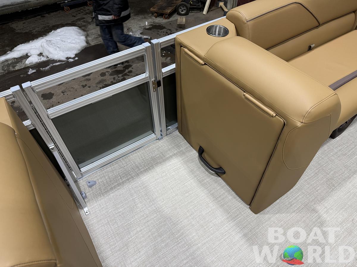 2026 Tahoe Pontoons Sport 2180 Swingback (VRB)