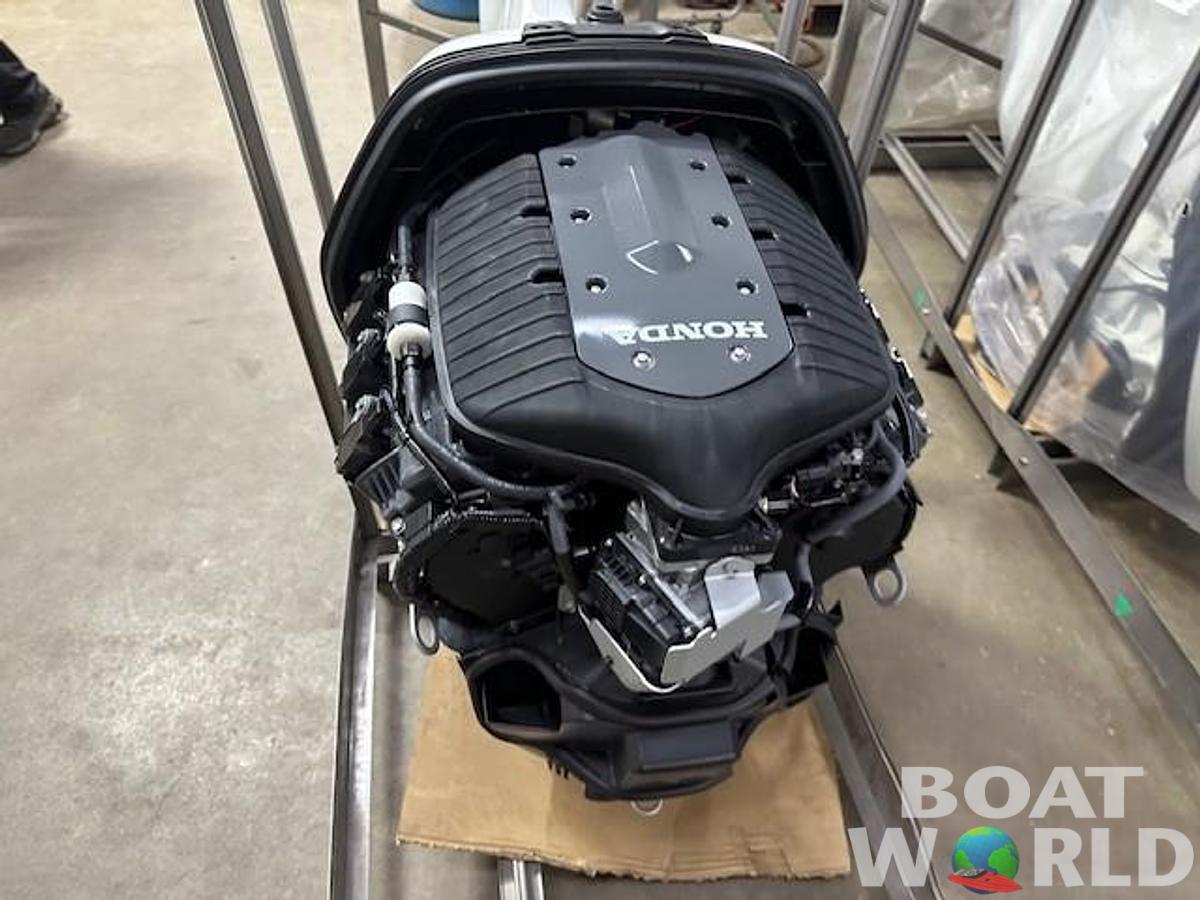 2025 Honda 250HP 4-Stroke EFI 25" XL *New*