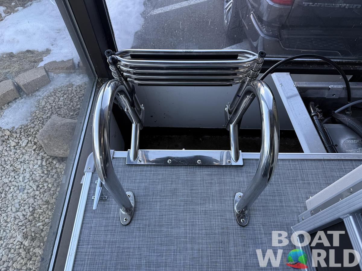 2026 Princecraft 23 Sportfisher 2RS Rear Fish Pontoon