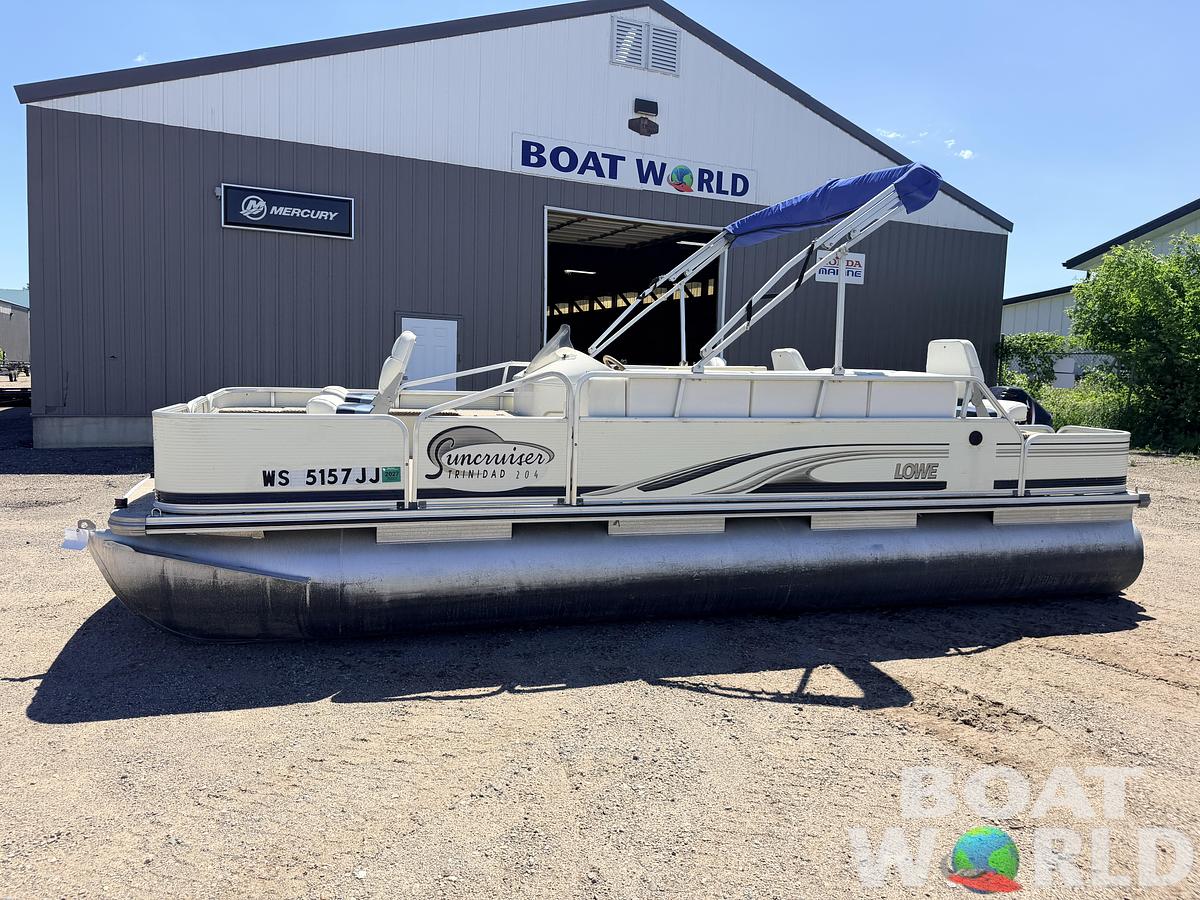 Used 2001 Lowe SunCruiser Trinidad 204 & 50HP Mercury 4Stroke -$11,995
