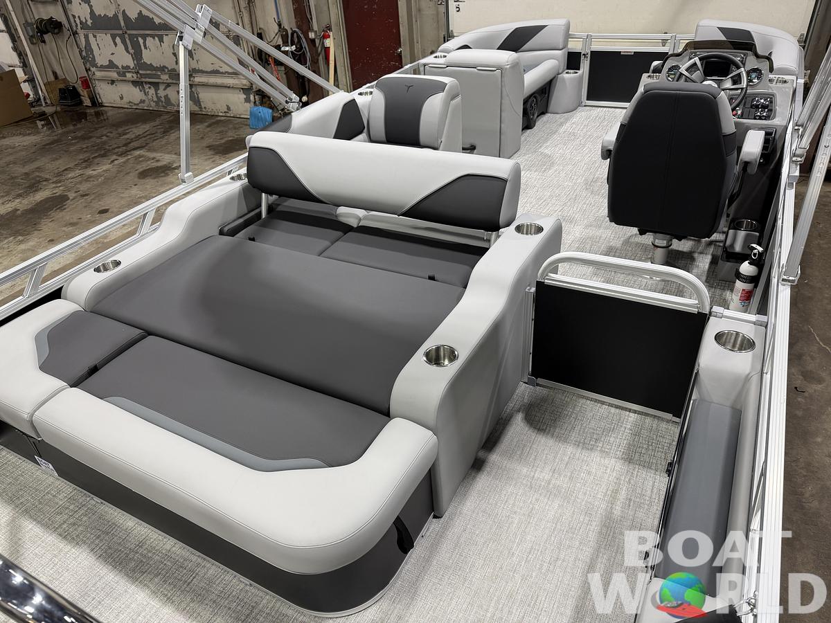 2026 Tahoe Pontoons Sport 2185 Swingback (VRB)