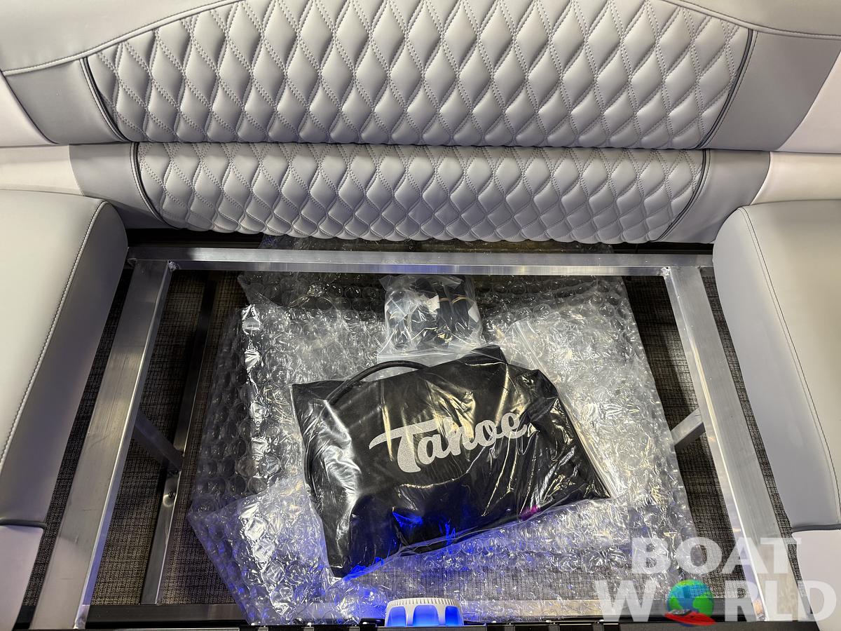 2025 Tahoe Pontoons Cascade 2385 Quad Lounge Shift Flip Tritoon & Honda 4-Stroke EFI