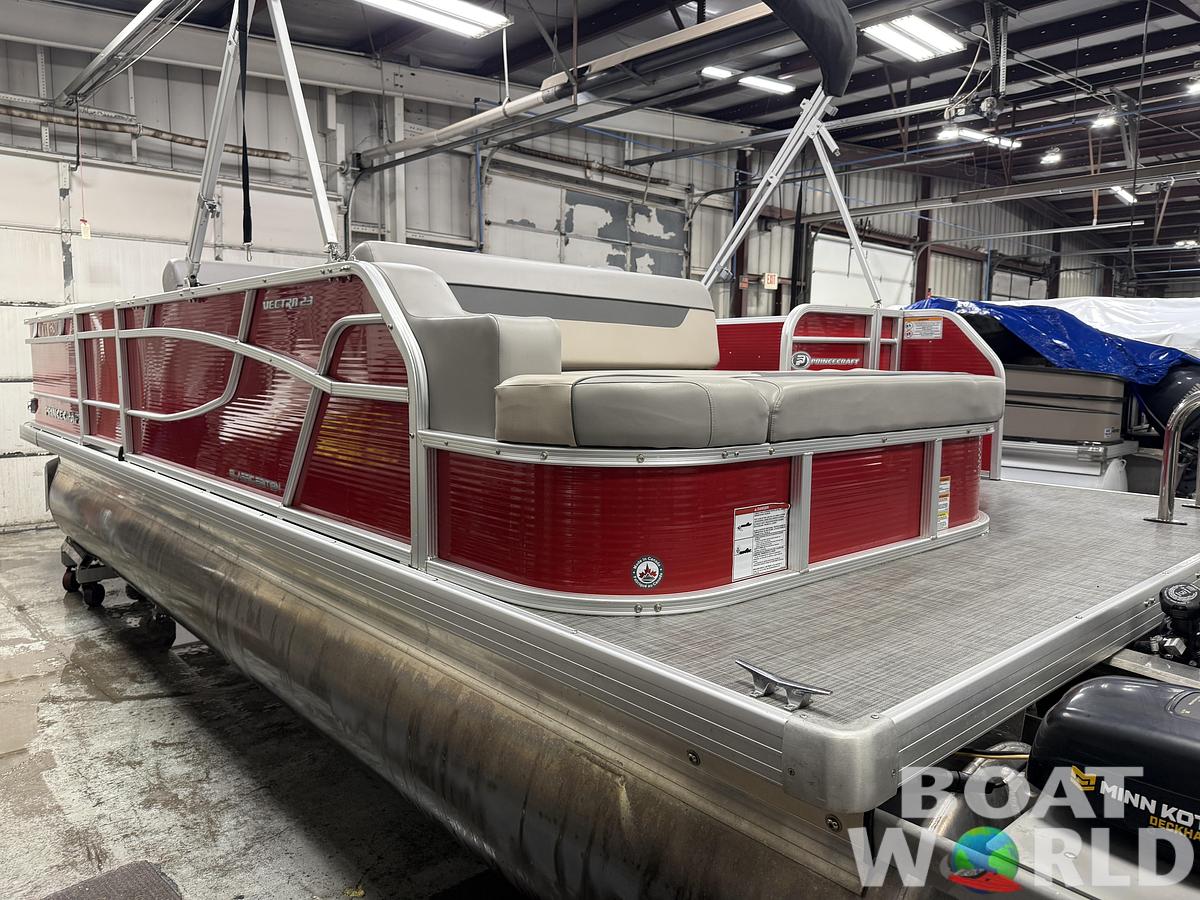 Used 2021 Princecraft Vectra 23 RL Dinette Swingback Pontoon & 115HP