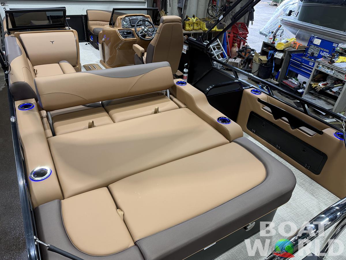 2027 Tahoe LTZ 300HP VRB Windshield Swingback $69995
