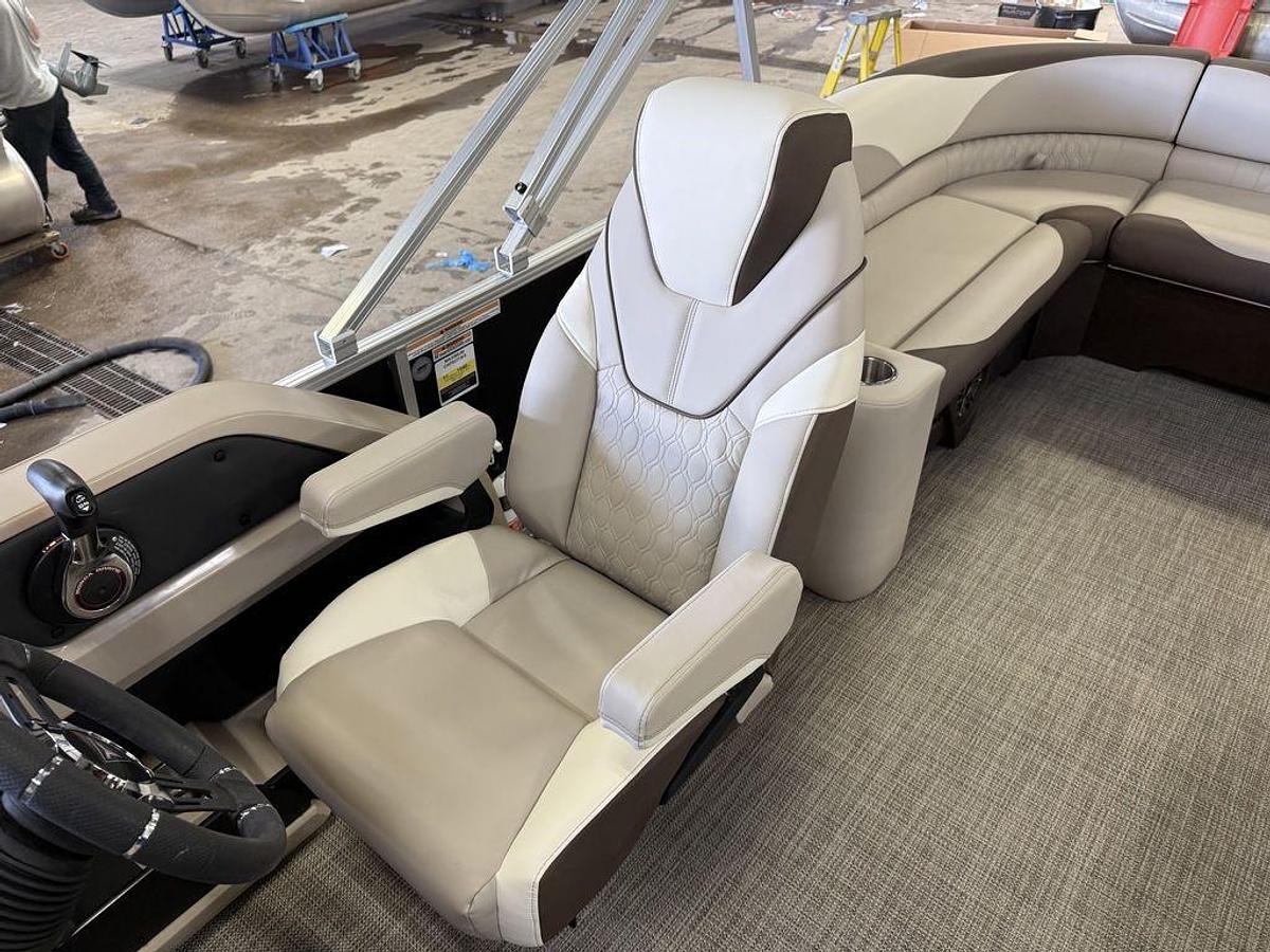 2025 Tahoe Pontoons LTZ 2385 Elite Cruise & Honda 4-Stroke EFI