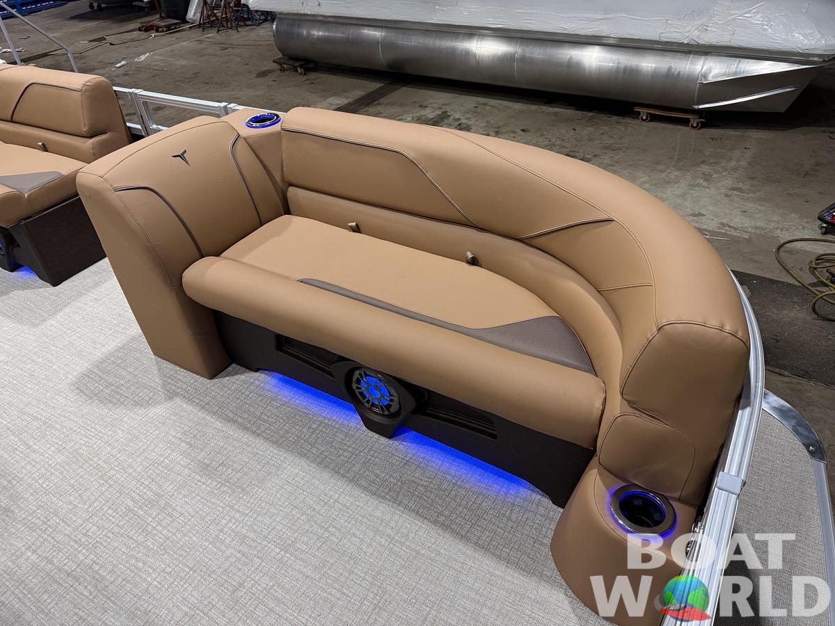 2026 Tahoe Sport 2385 Rear Fish Tritoon $46995