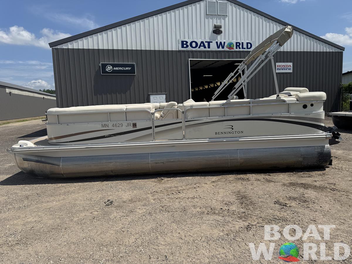 Used 2004 Bennington 2250 RL