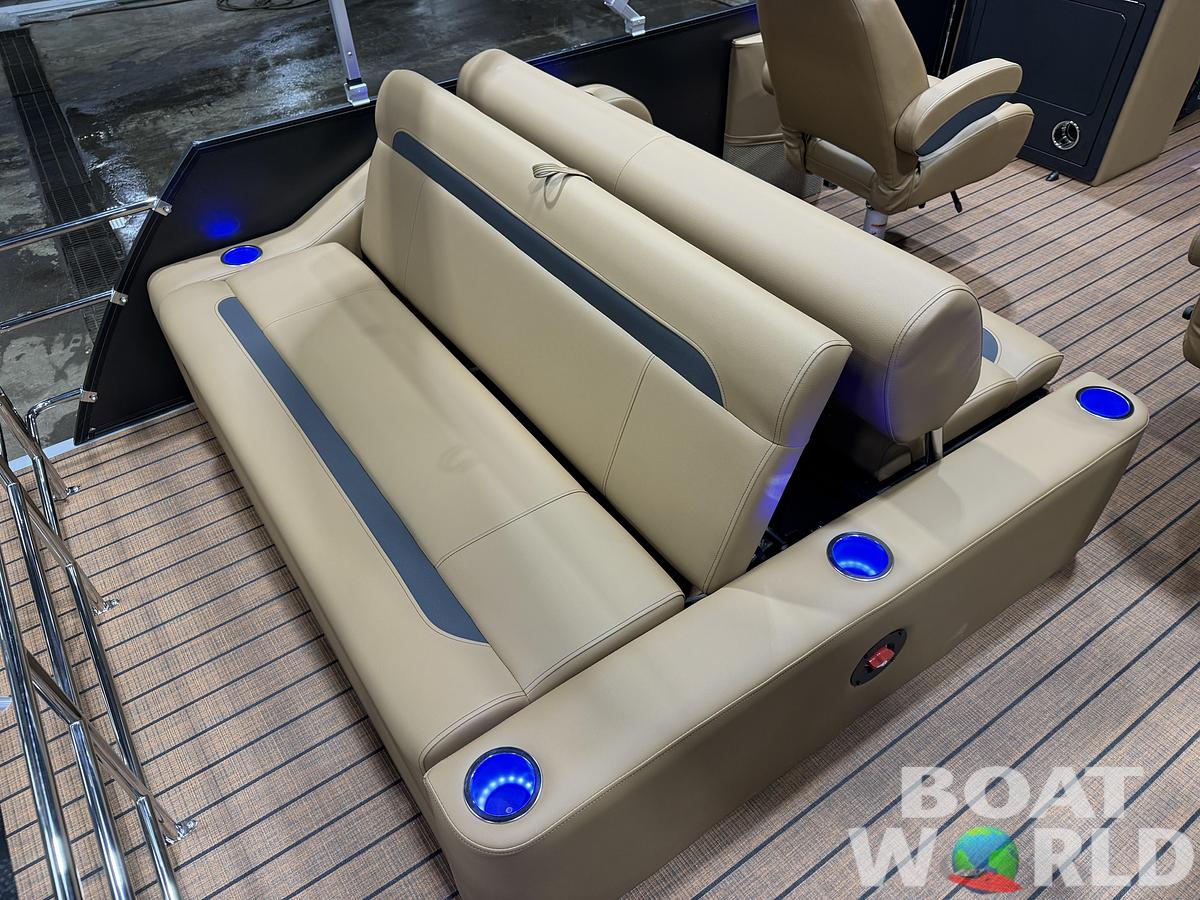 2026 Bentley Legacy 200 Swingback Pontoon $40995