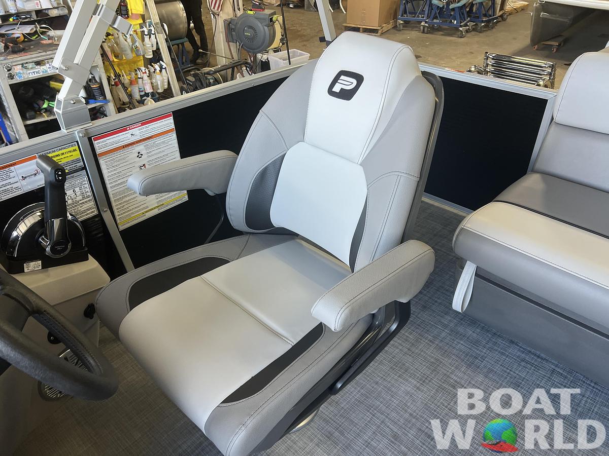 2026 Princecraft Vectra 19 Cruise Lounge Pontoon & Mercury 4-Stroke EFI