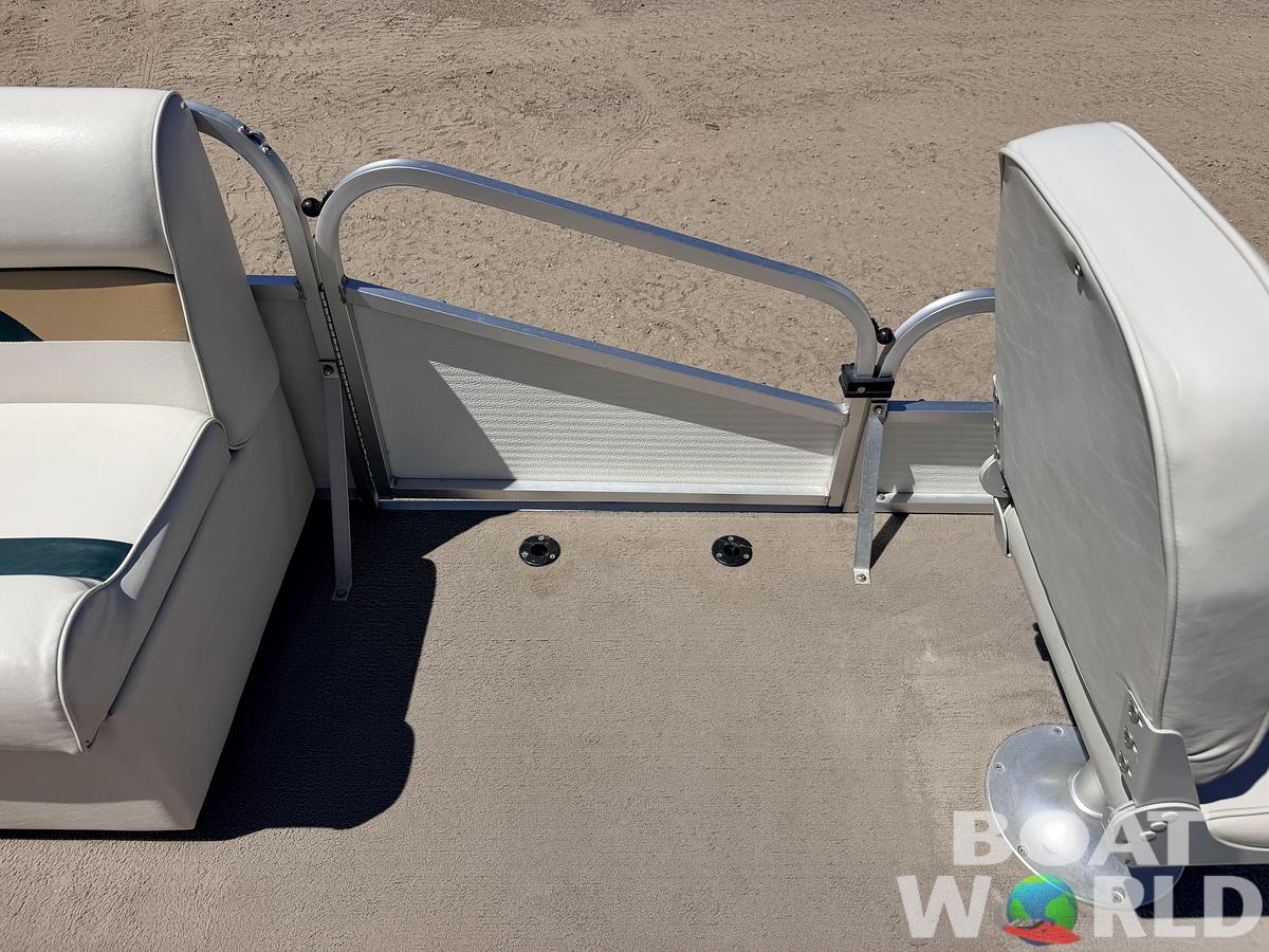 Used 2010 Palm Beach 2023 Fishmaster & 60HP Mercury 4Stroke -$12,995