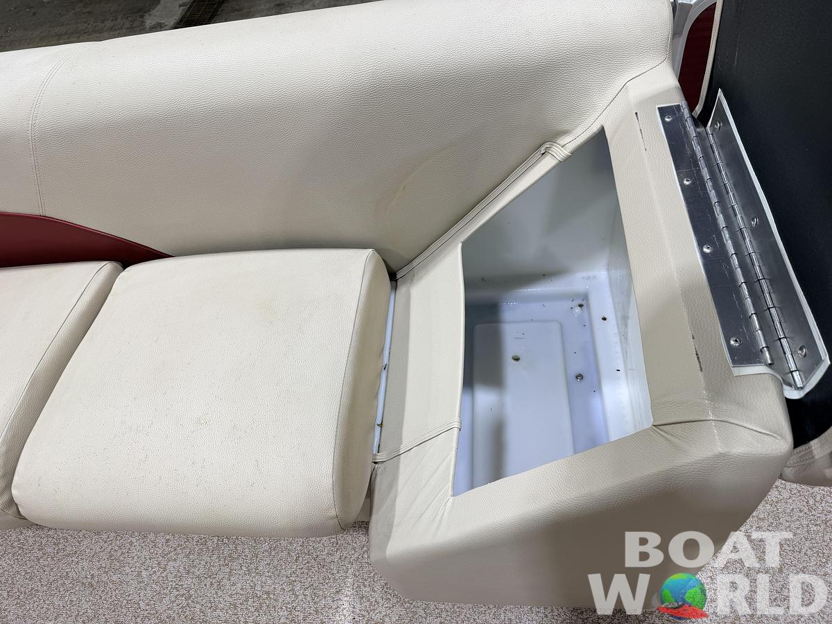 Used 2016 Weeres 200 Allure Fish Pontoon