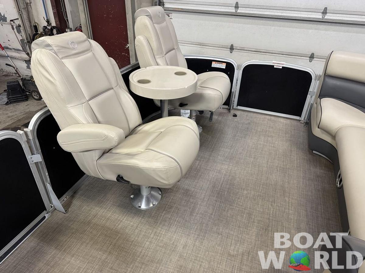 Used 2018 Premier SunSpree 220 DL Pontoon