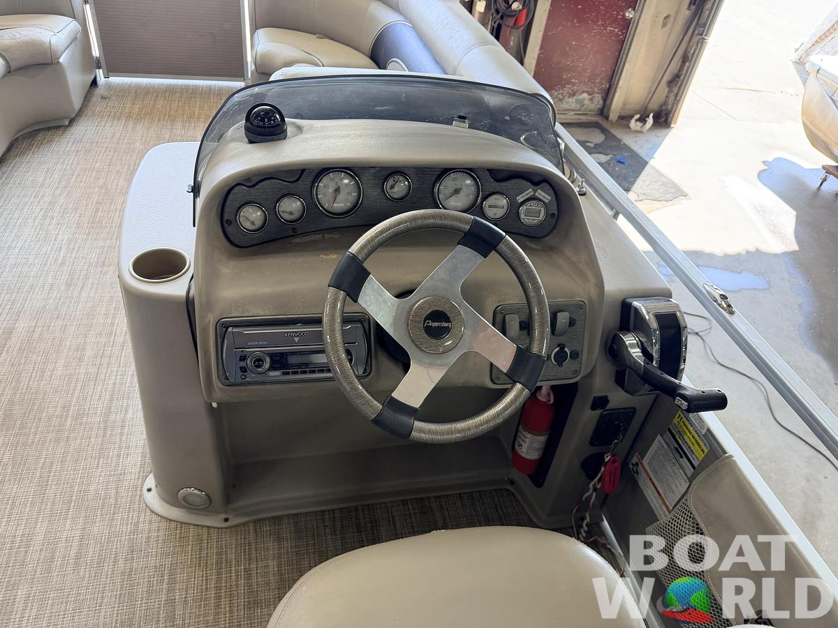 Used 2007 Premier 210 Legend