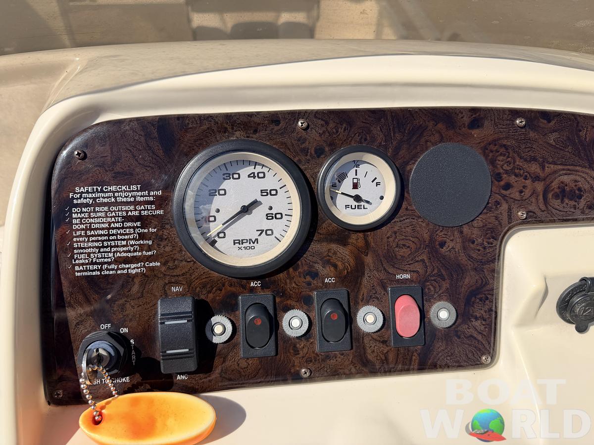 Used 2002 Northwoods 2223 Escapade & 40HP Mercury Bigfoot 4Stroke -$13,995