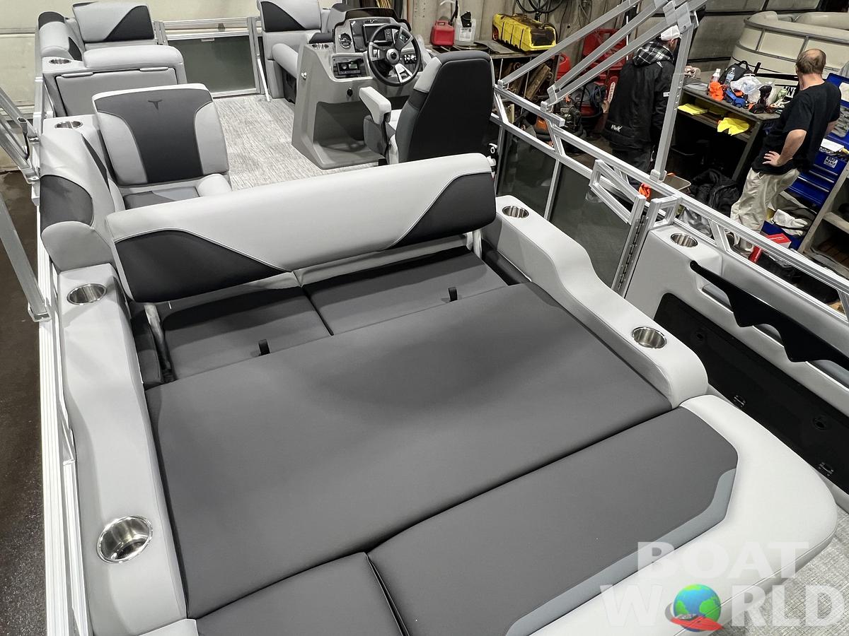 2026 Tahoe Pontoons Sport 2180 Swingback (VRB) 