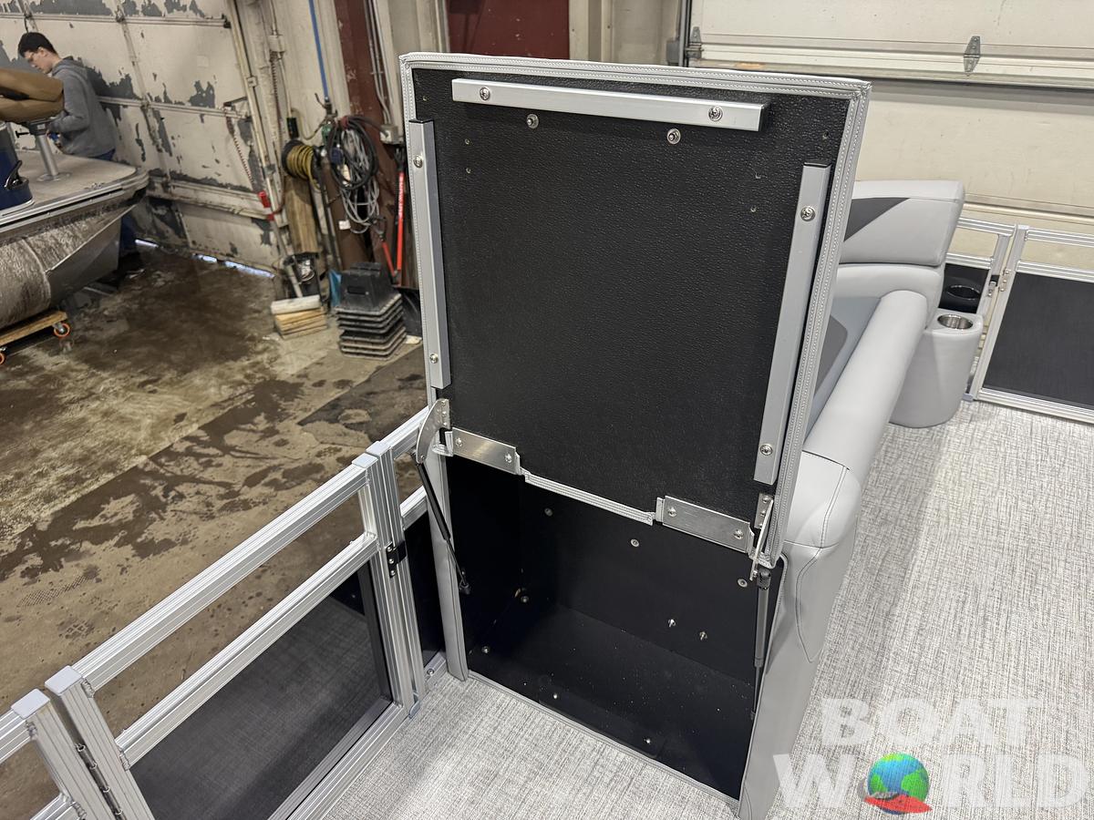 2026 Tahoe Pontoons Sport 2185 Rear Fish 