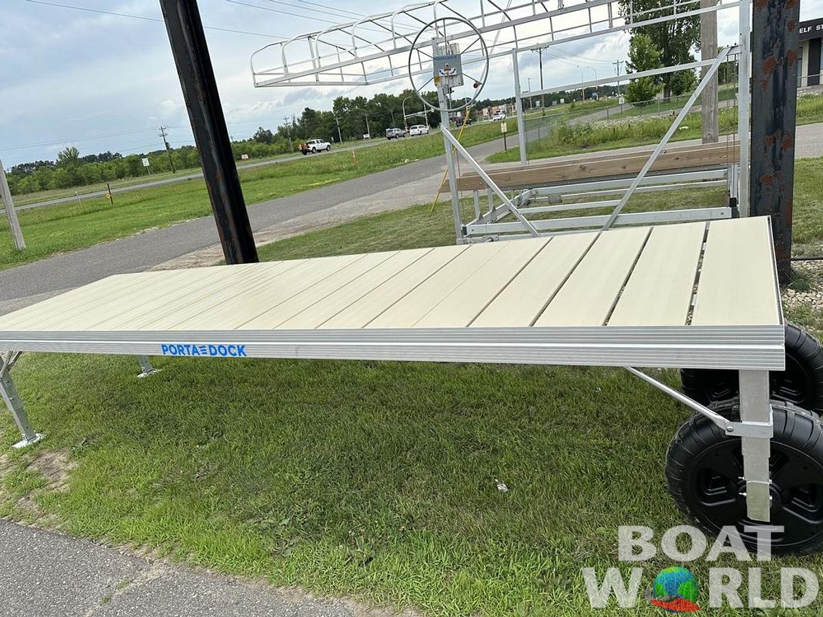 2025 Porta Dock Multi Dock 8' & 16' Screw Leveling Docks