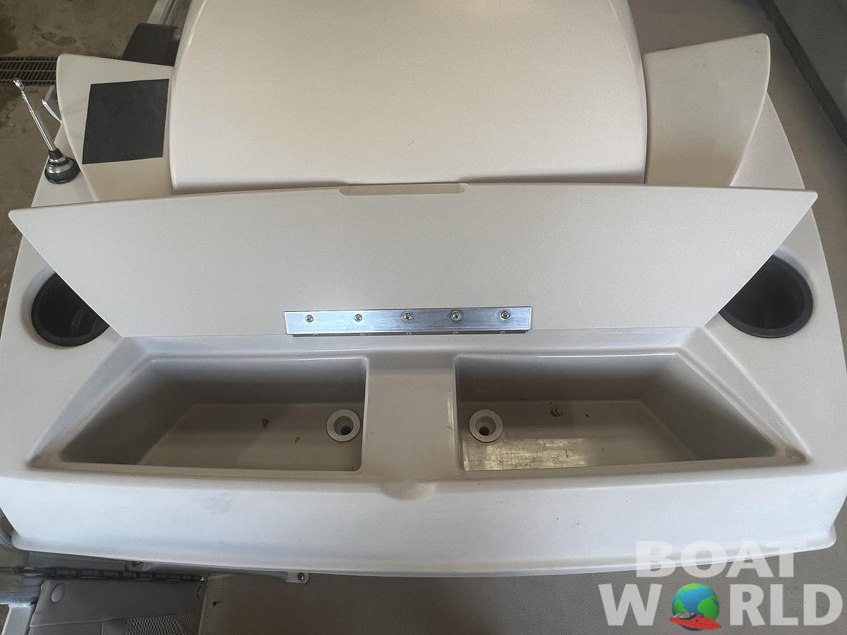 Used 2001 San Pan 2500 & 80HP Yamaha 4Stroke -$8,995