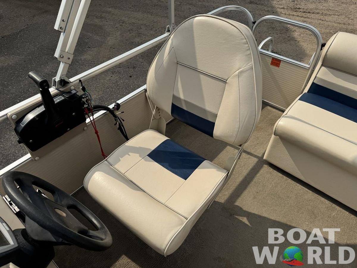 Used 2010 Weeres Cadet Fish 18' & Mercury 4-Stroke
