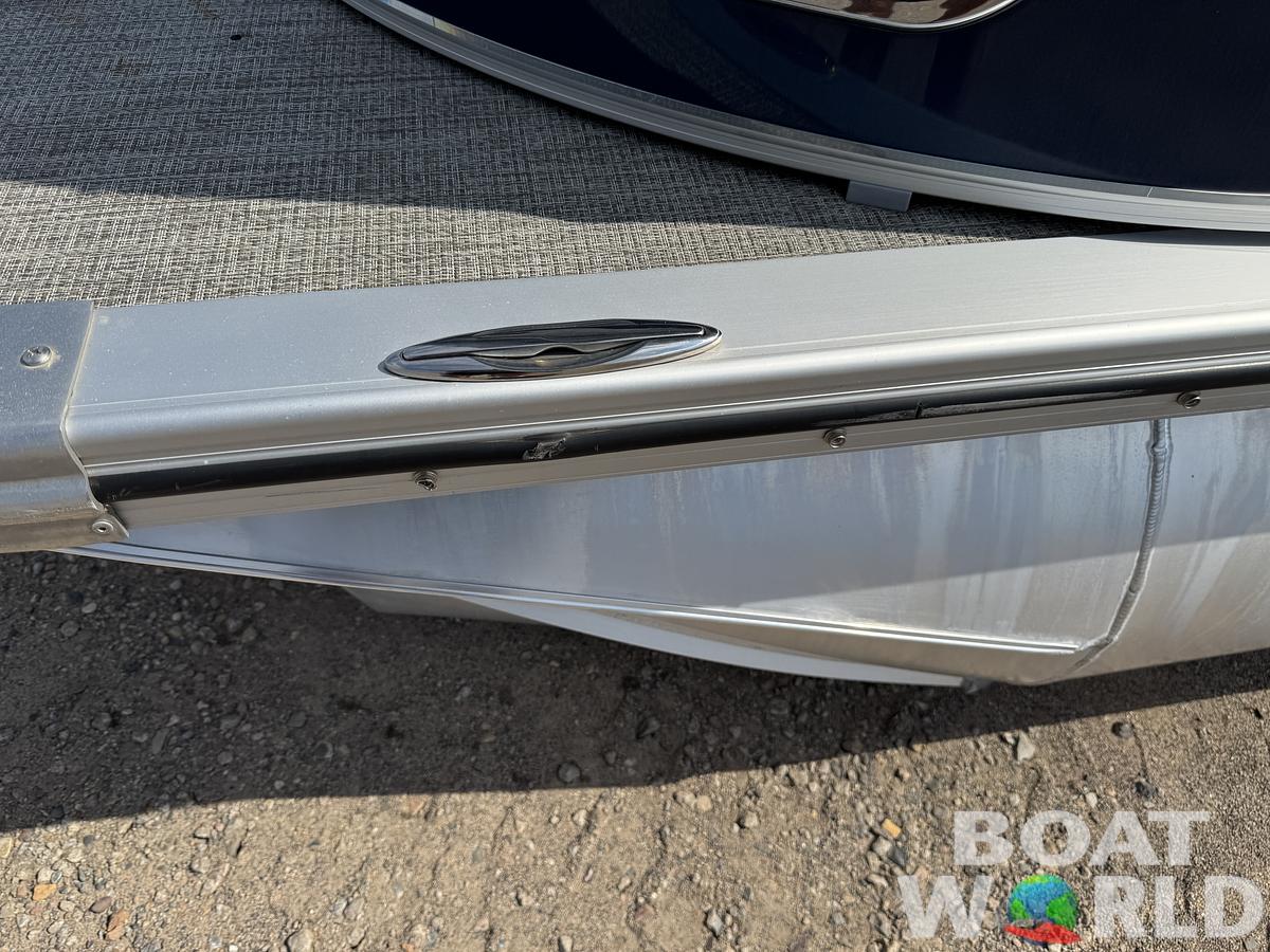 Used 2023 Avalon LSZ 2385 QL Tritoon Pontoon