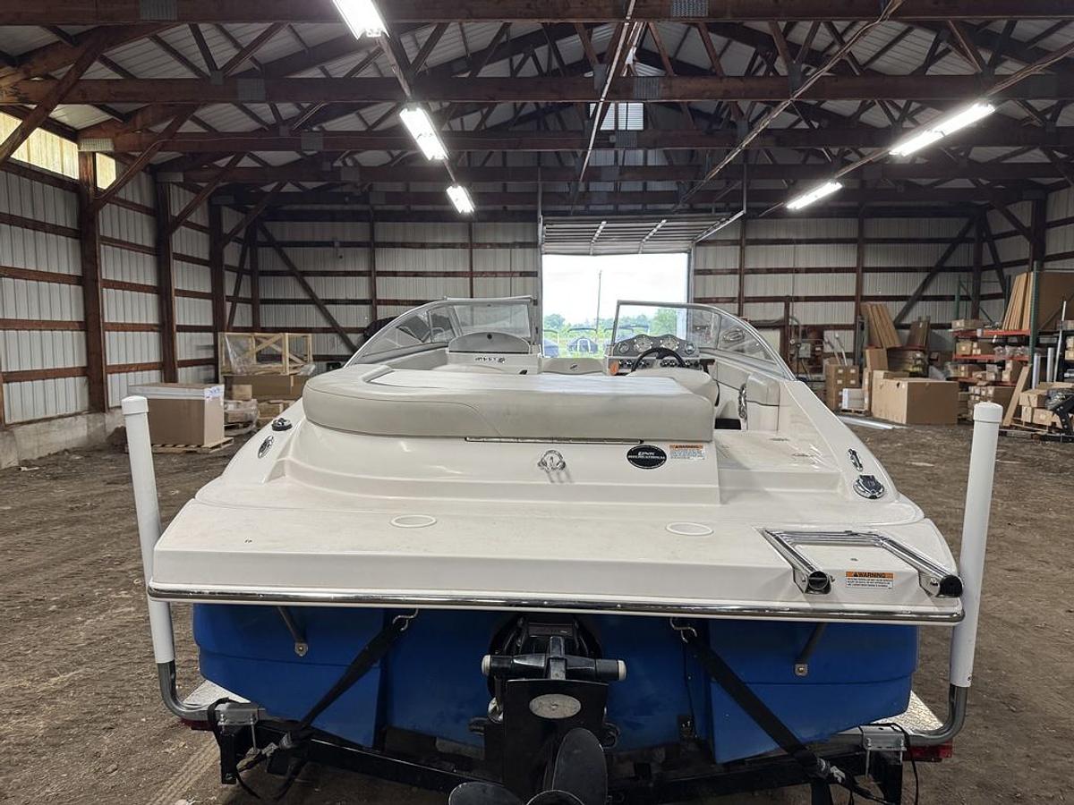 Used 2015 Starcraft Marine Runabout Limited IO 1918 RE I/O