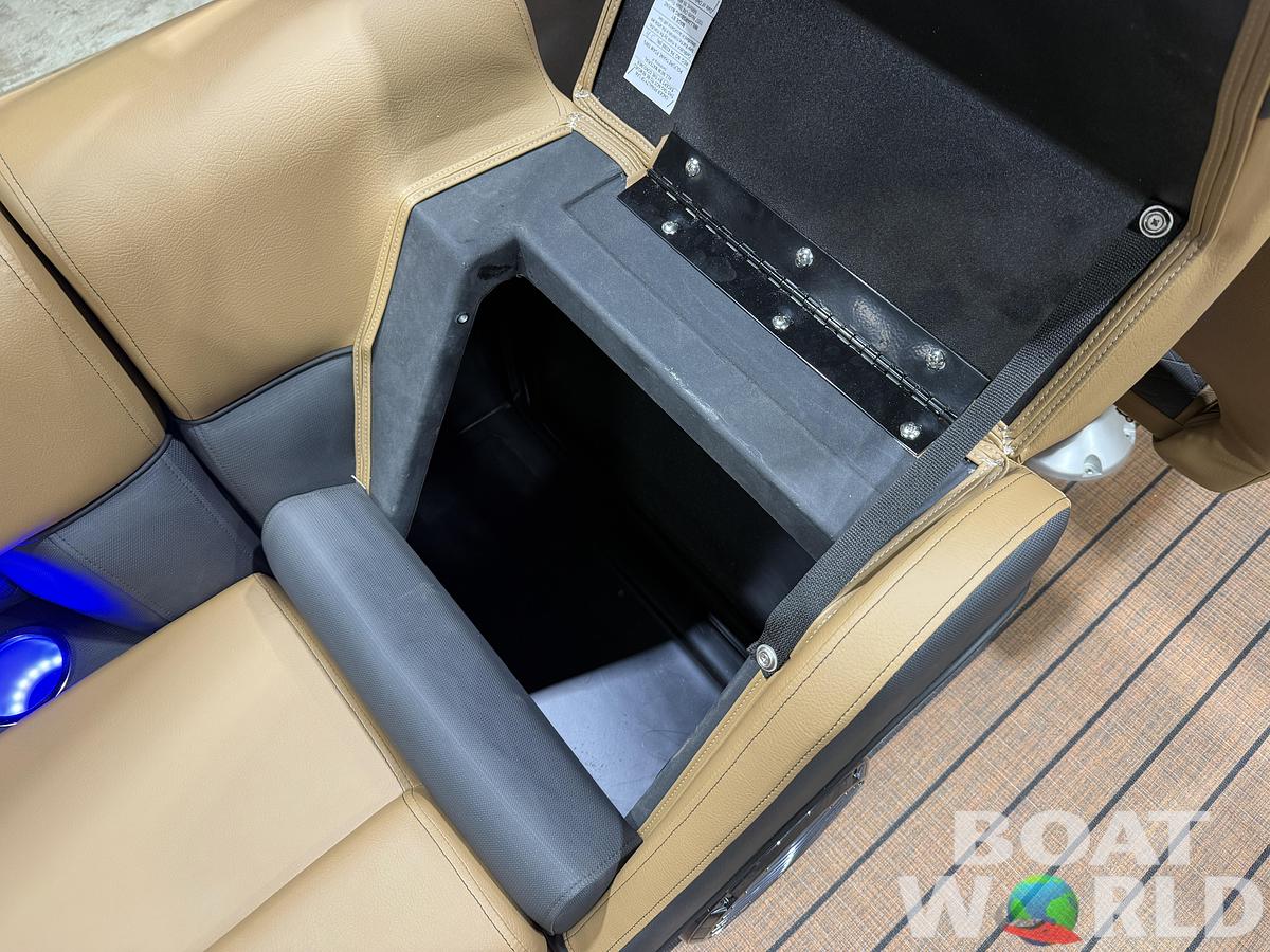 2026 Bentley Elite 223 Admiral Quad Lounge Tritoon $63995