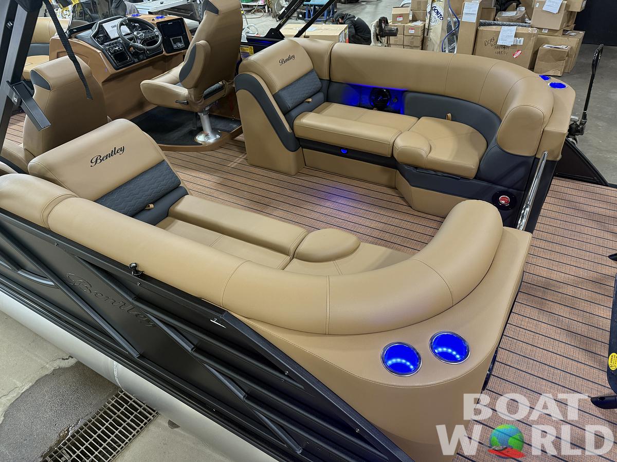2026 Bentley Pontoons Elite 223 Admiral Quad Lounge Tritoon
