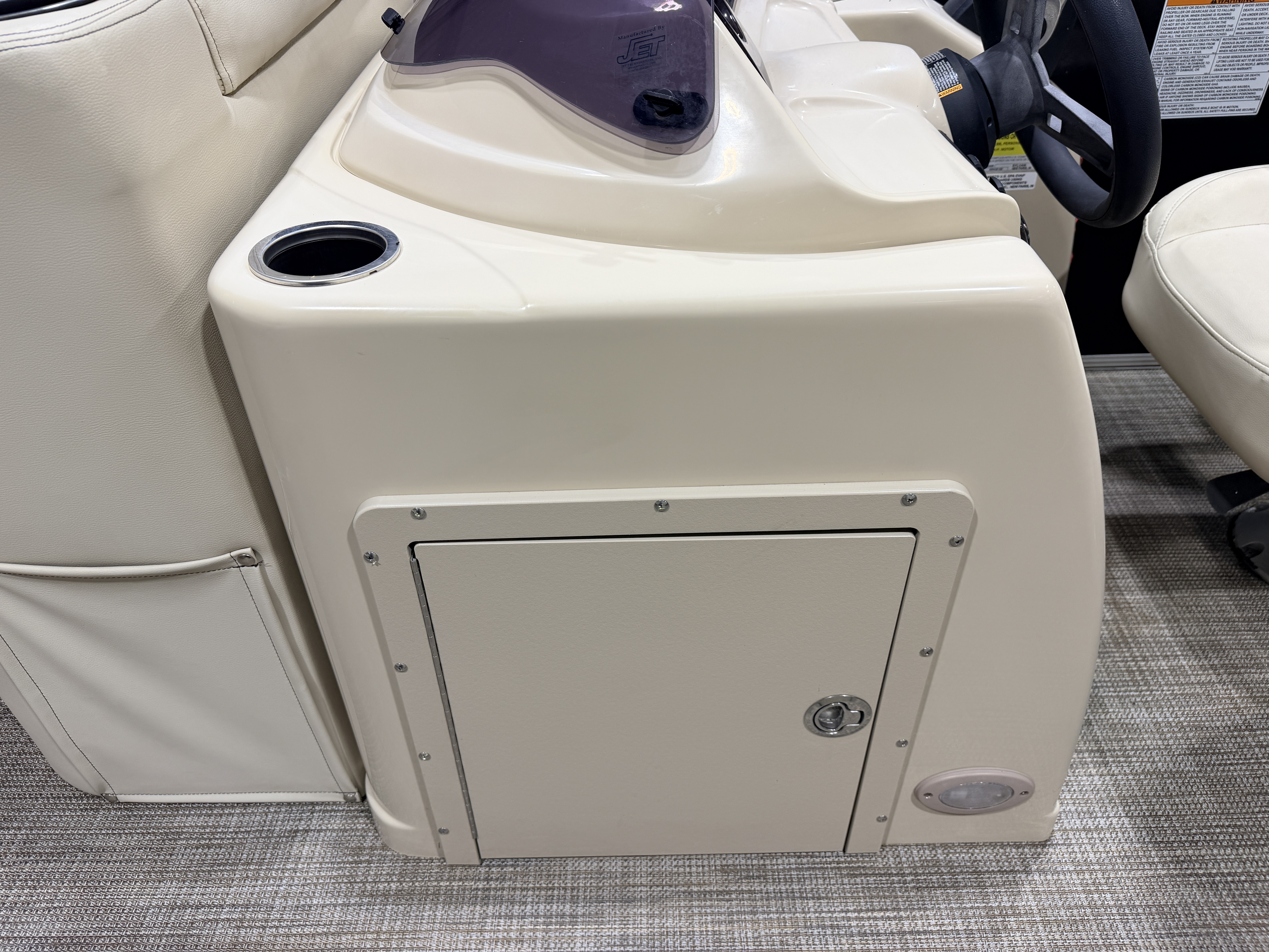 Used 2019 Sylvan Mirage 820 Cruise & 50HP Yamaha 4Stroke