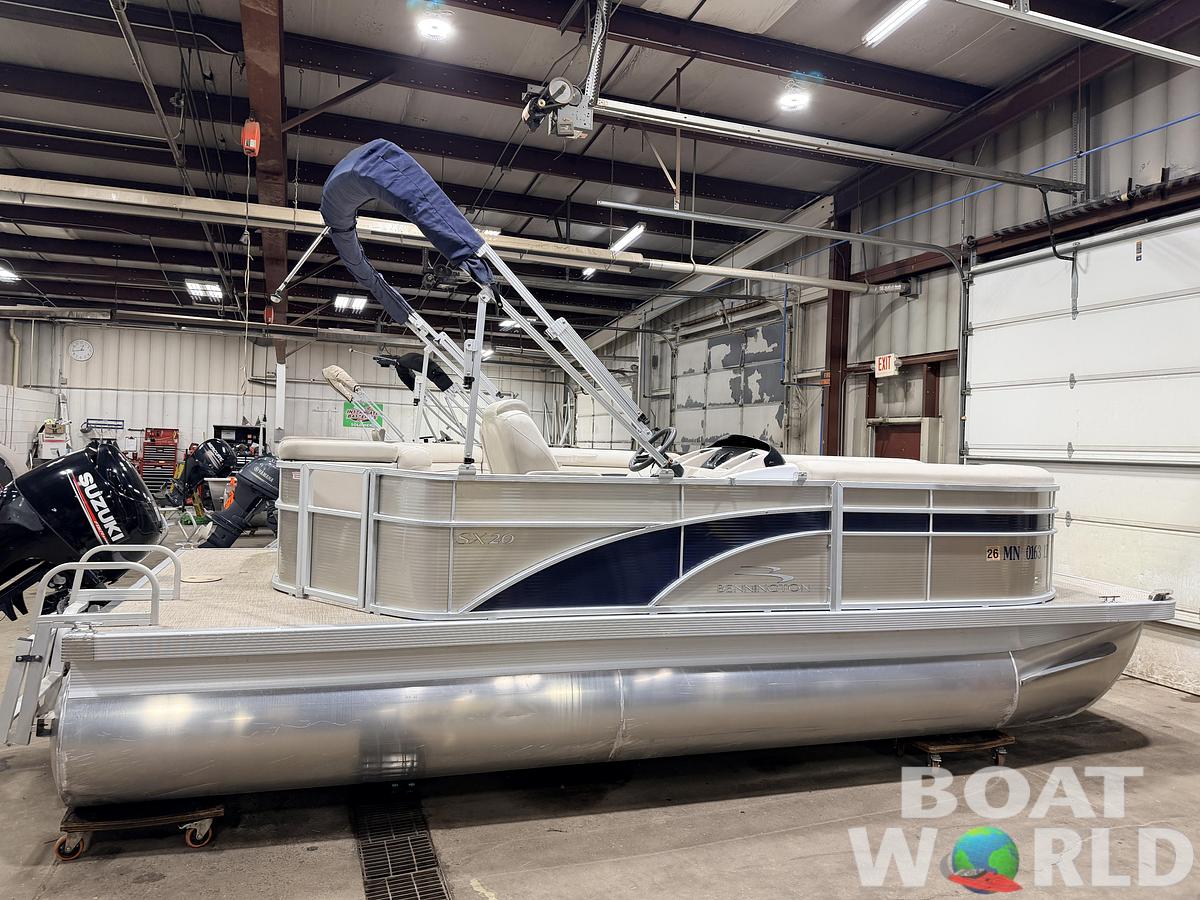 Used 2018 Bennington 20 SLX Pontoon