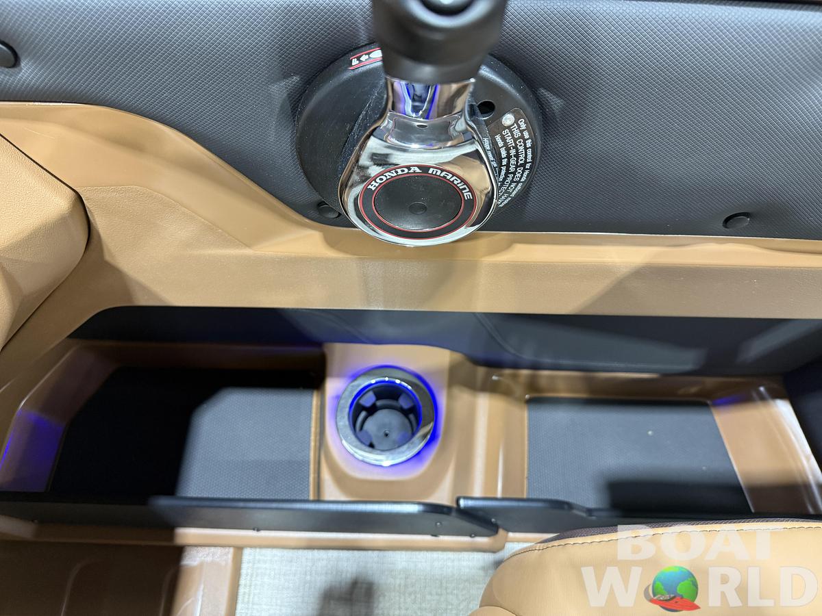 2026 Tahoe LTZ VRB Swingback Tritoon & Honda $51995