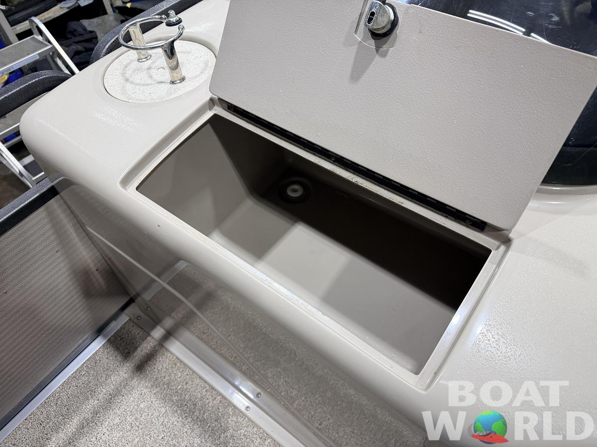 Used 2007 Premier 251 Cast-a-Way Fish & Cruise Pontoon & 115HP Mercury 4Stroke - $19,995