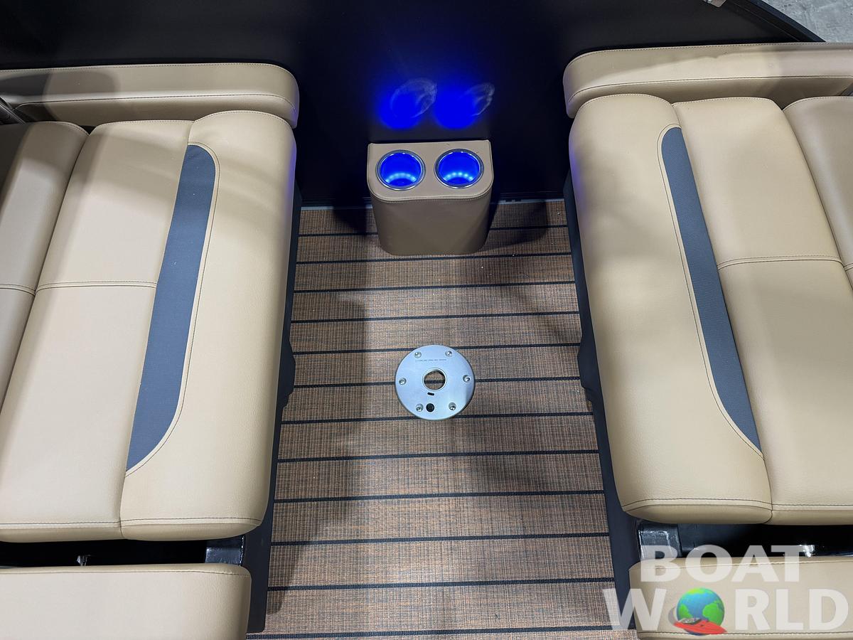 2026 Bentley Legacy 220 QSB Swingback $43995