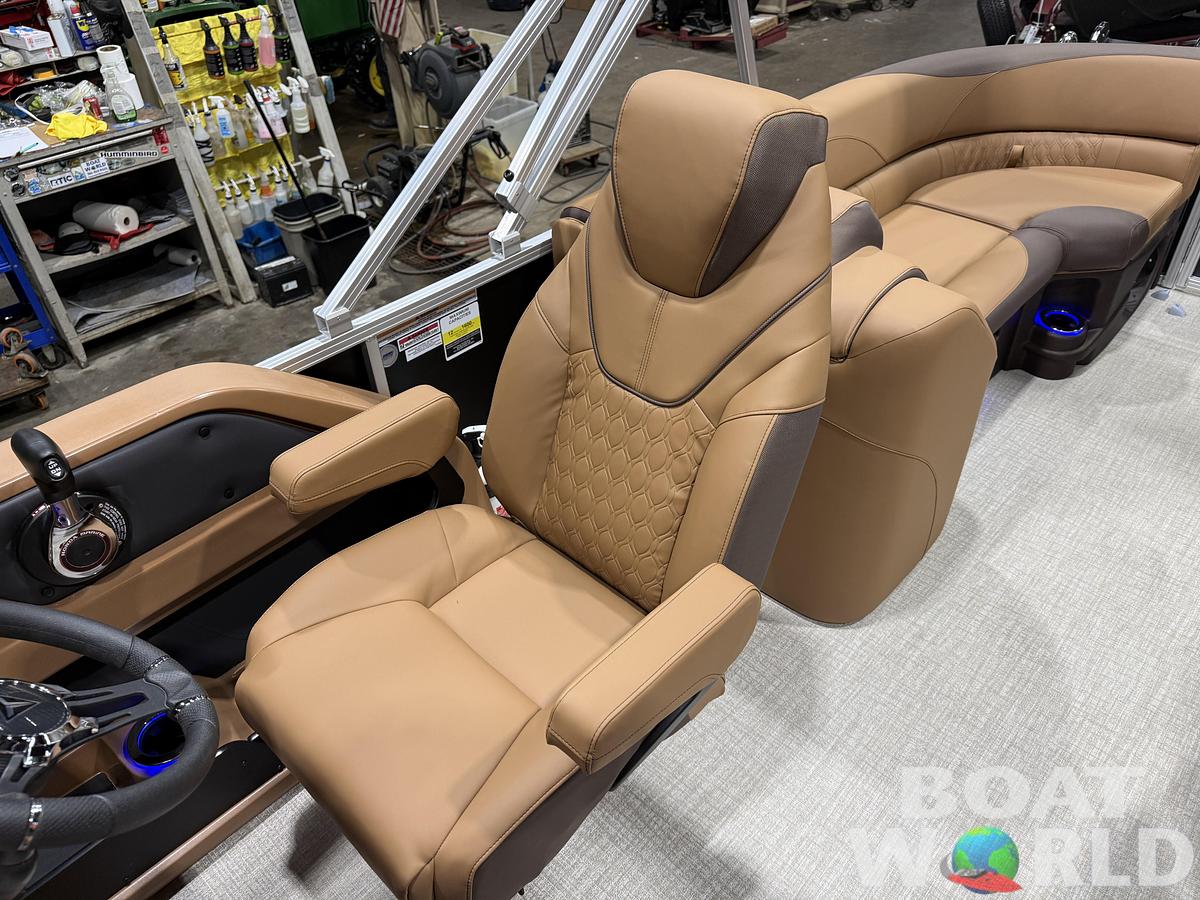 2026 Tahoe Pontoons LTZ 2385 Quad Lounge Tritoon