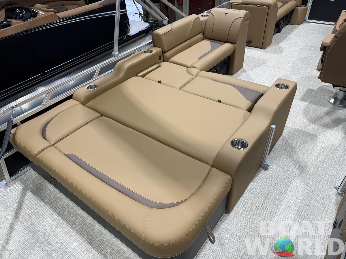 2027 Tahoe Sport VRB 2385 Swingback & 140HP $41995