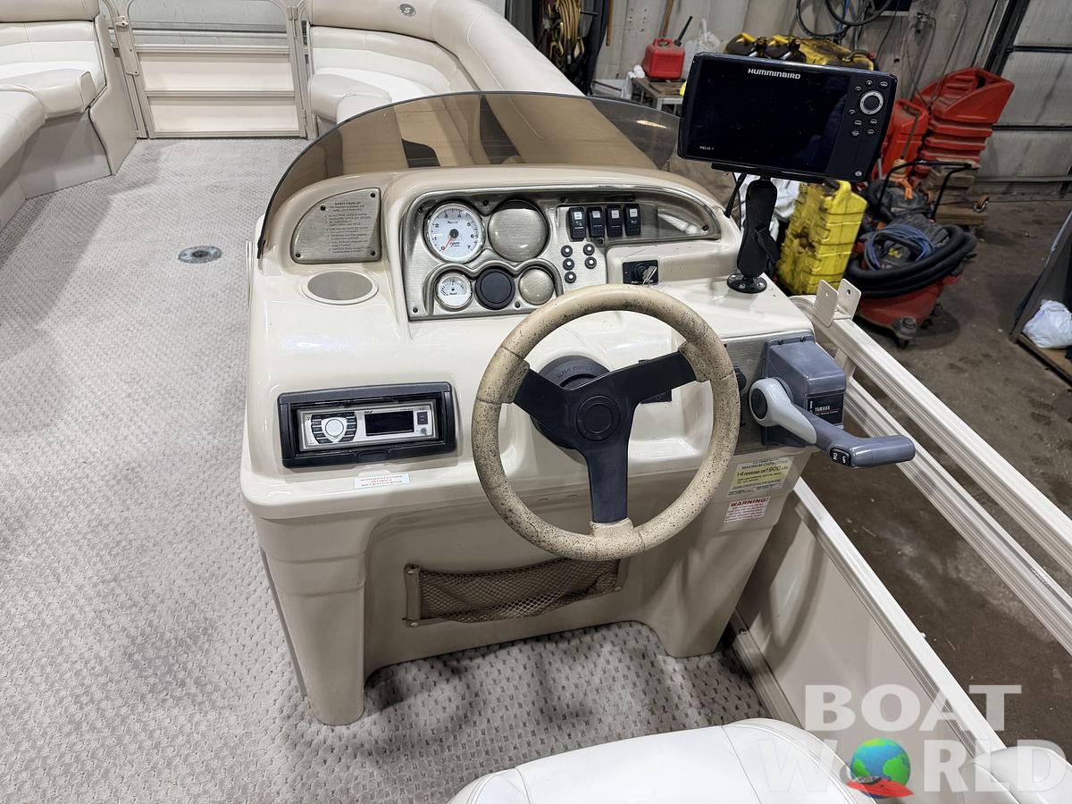 Used 2006 SmokerCraft 8522 Cruise Pontoon & 60HP Yamaha 4-Stroke - $14,995