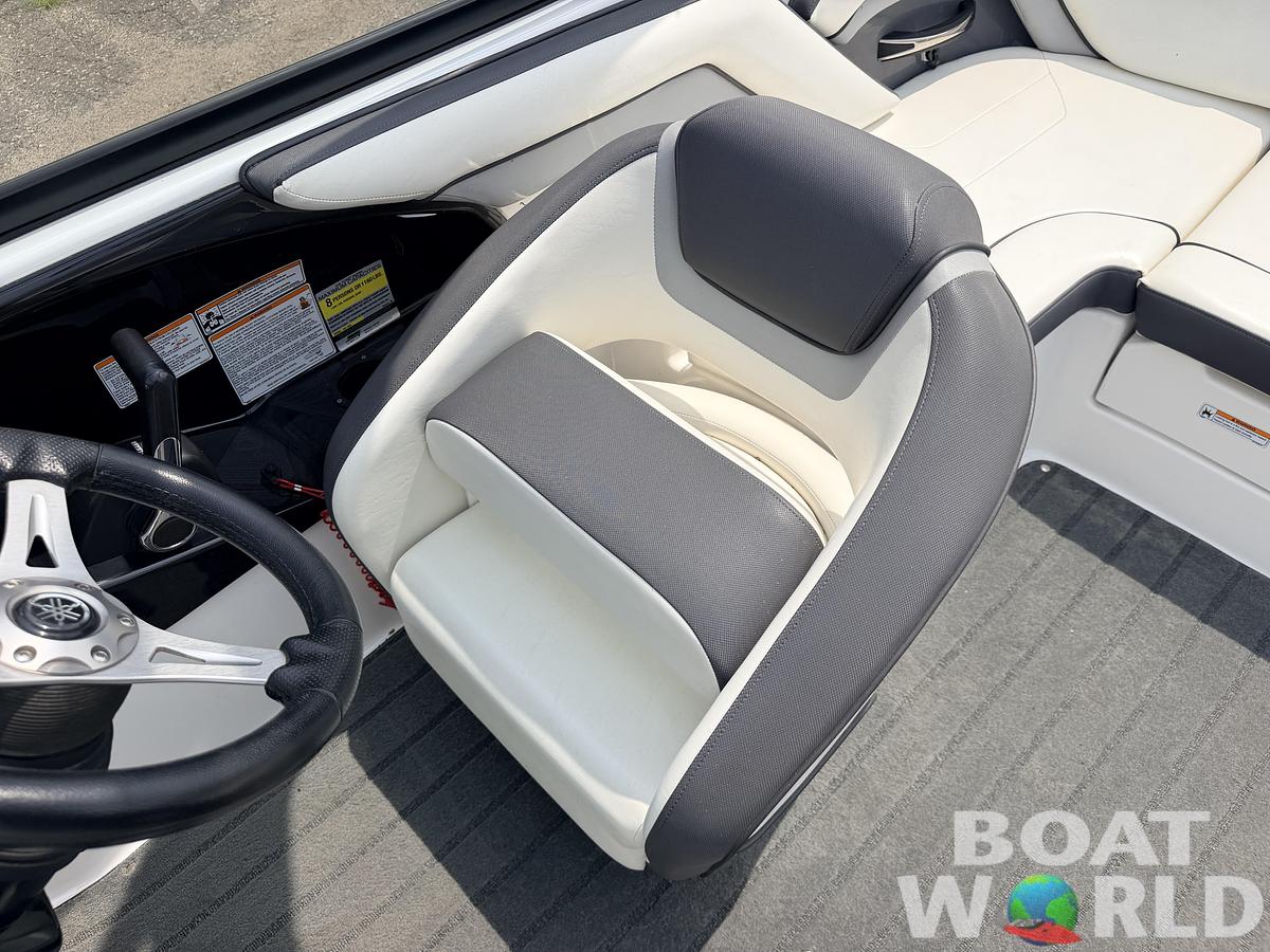Used 2016 Yamaha AR192 Jet Boat 210HP Supercharged 1.8L & Single Axle Trailer -$29,995