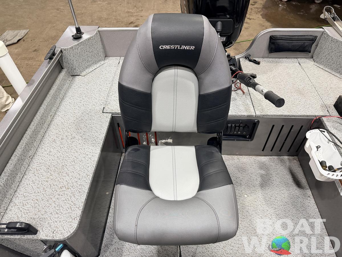 Used 2021 Crestliner 1650 Discovery Aluminum Fishing Boat - $13,995