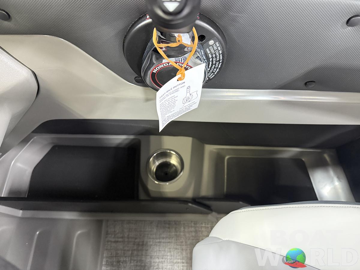 2025 Tahoe Pontoons LTZ 2385 Swingback (VRL) & Honda 4-Stroke EFI