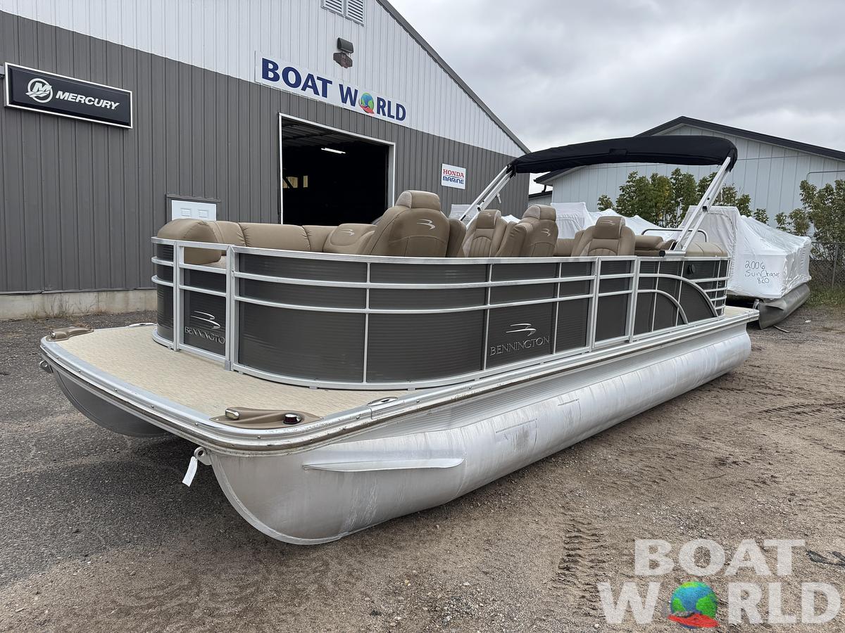 Used 2016 Bennington 2250 GSR Pontoon