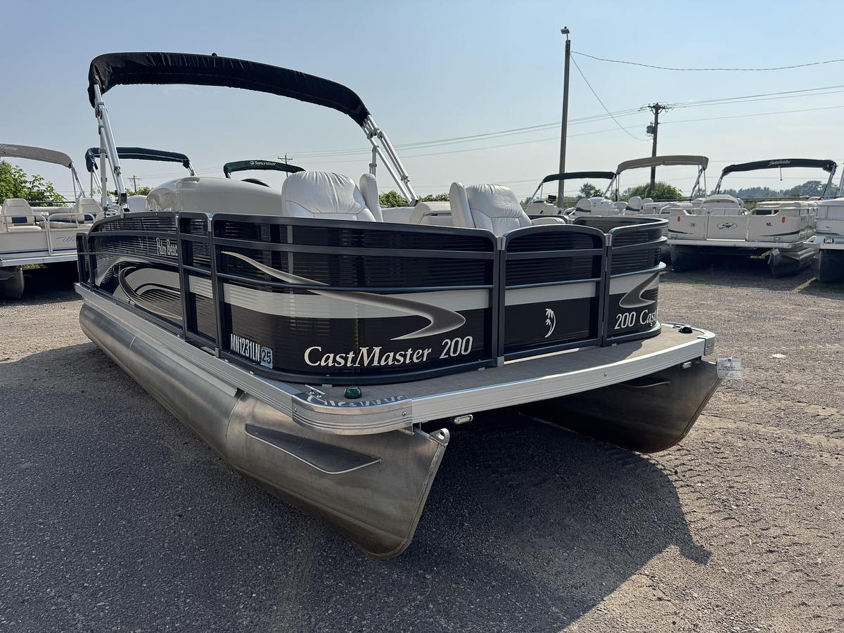 Used 2017 Palm Beach Cast Master 200 Pontoon WITH Sea Legs