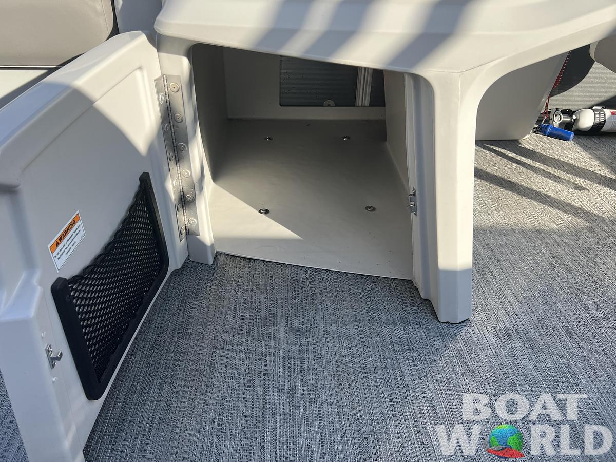 Used 2023 Sweetwater 2086 Cruise Pontoon