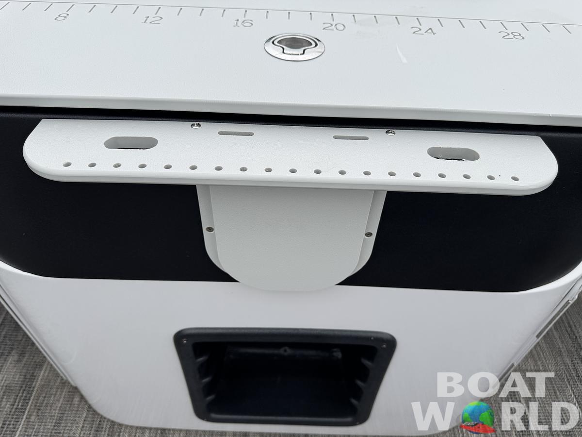 Used 2021 Sweetwater  2086 FX Pontoon