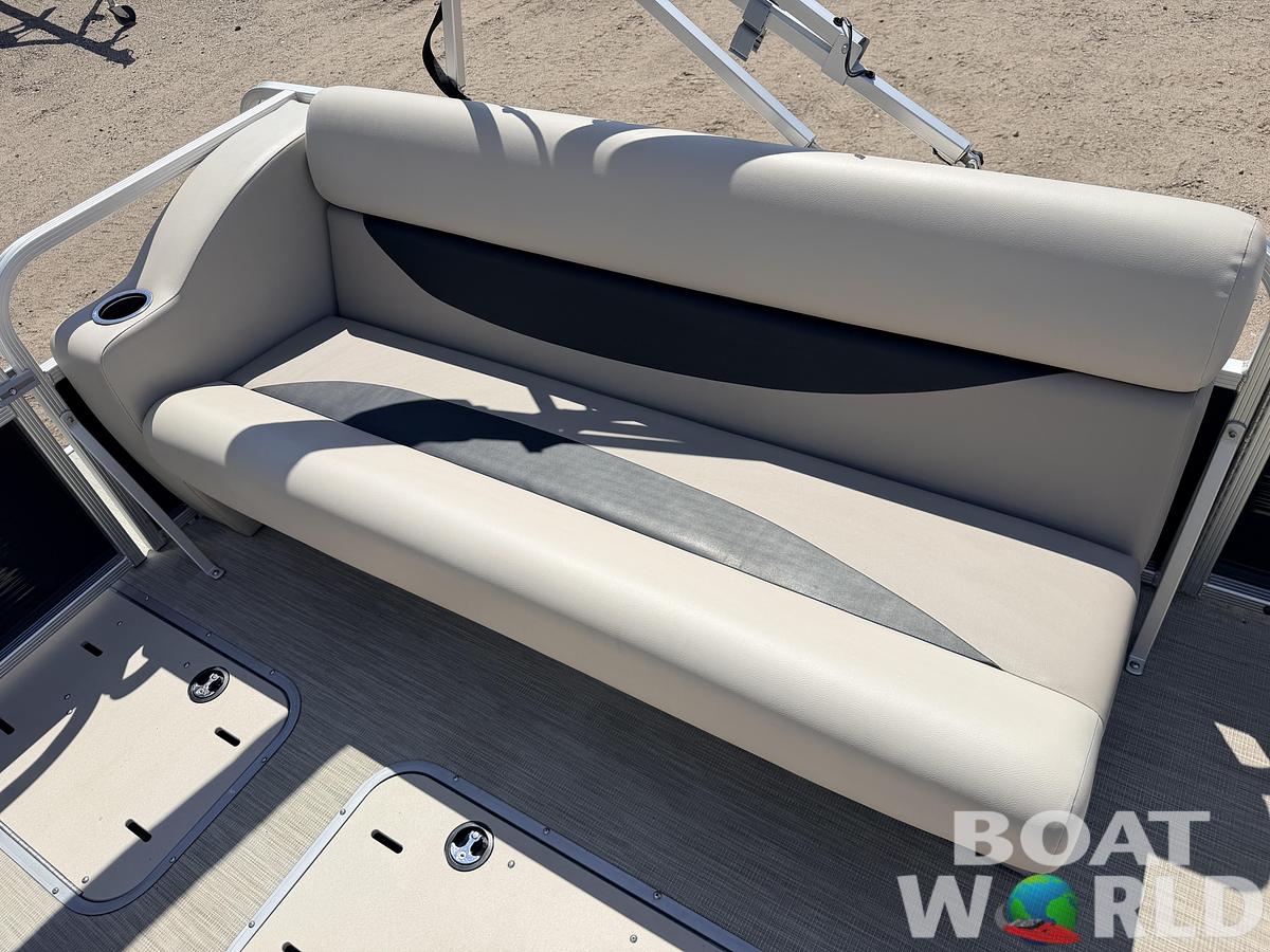 Used 2020 Princecraft Brio E 17 Pontoon & Torqueedo Electric Outboard - $19,995