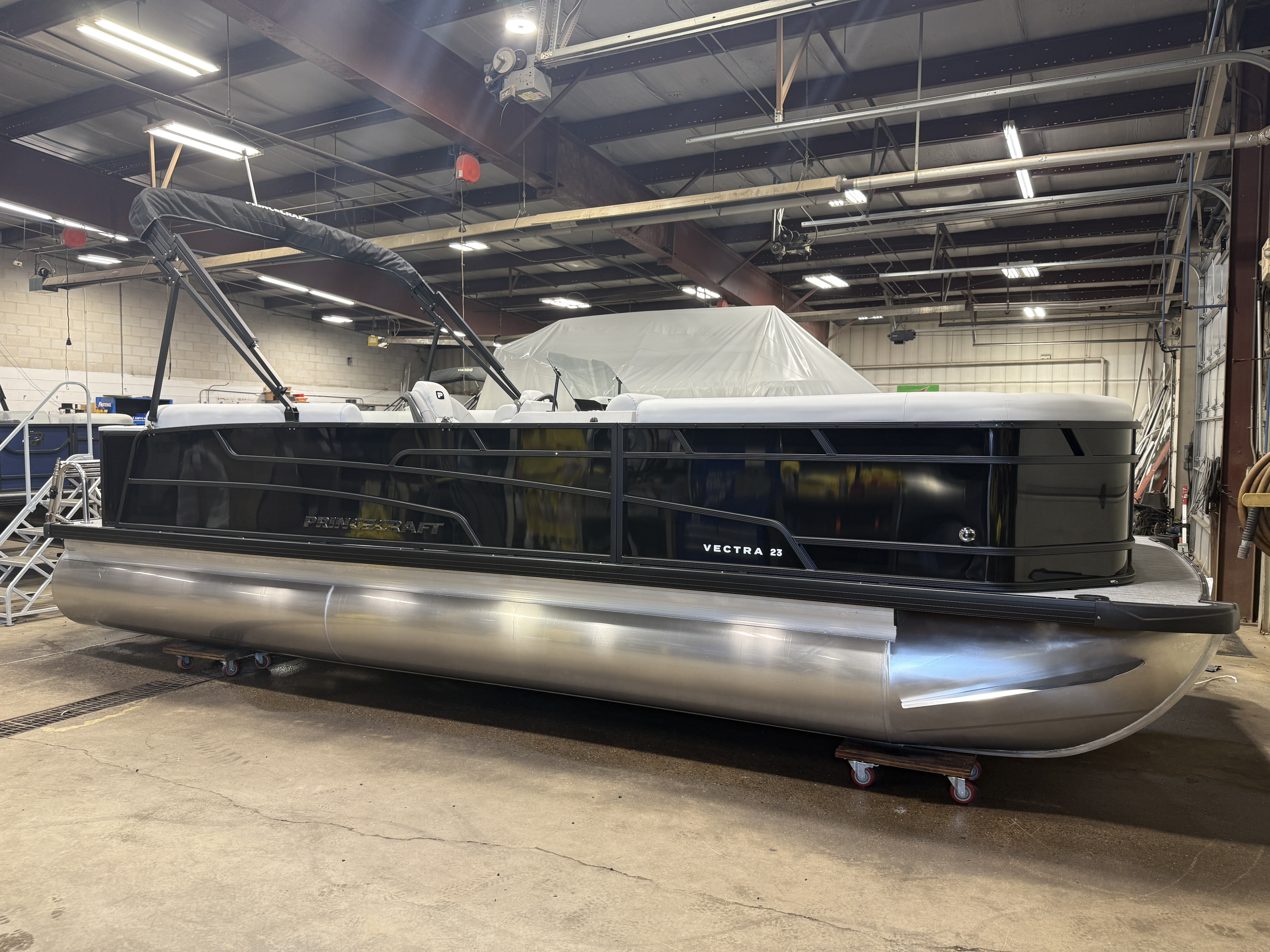 2027 Princecraft Vectra 21 Quad Lounge Pontoon $36995